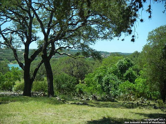 4th image of 1922 Canyon Lake Dr