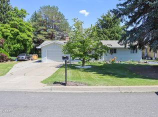 213 S 68th Ave, Yakima, WA 98908