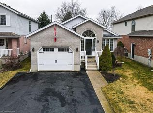 628 Spinnaker Cres, Waterloo, ON N2K4A5