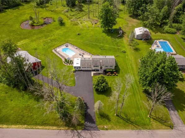 720 Moore Rd, Kirkville, NY 13082