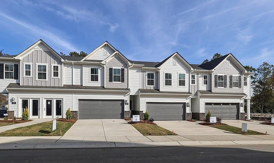 1st image of 2105 Bayou Trace Dr