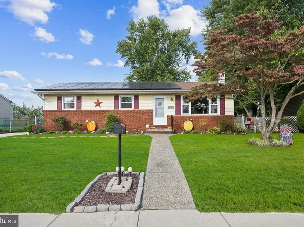409 9th Ave, Lindenwold, NJ 08021