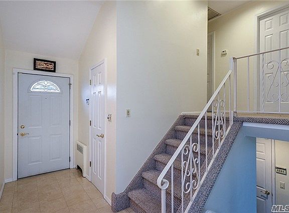 Front Entryway