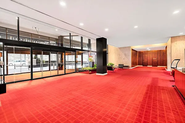 Sold by Sotheby's International Realty | media 67