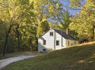 3186 Valley Dr, Festus, MO 63028