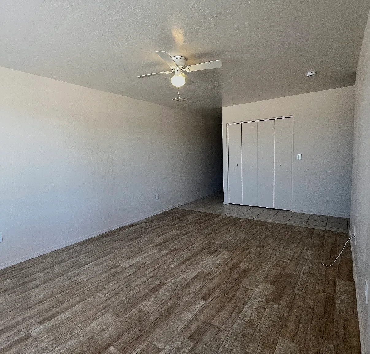 2 bed, 805 sqft, $950 — Photo 1