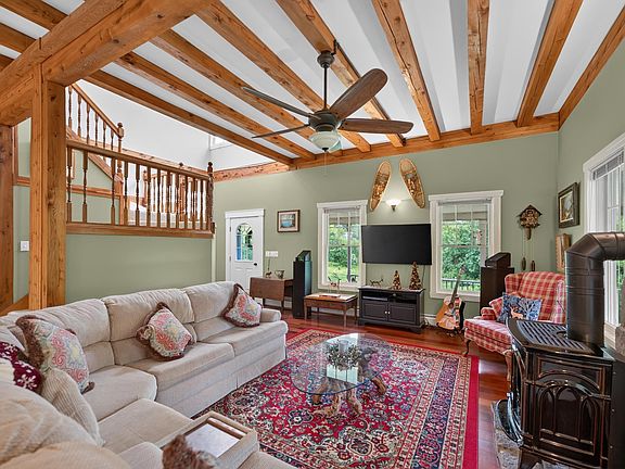 5th image of 23 Burchard Road