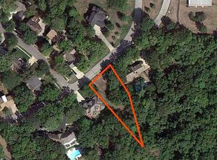 4011 N Briarcliff Rd, Kansas City, MO 64116
