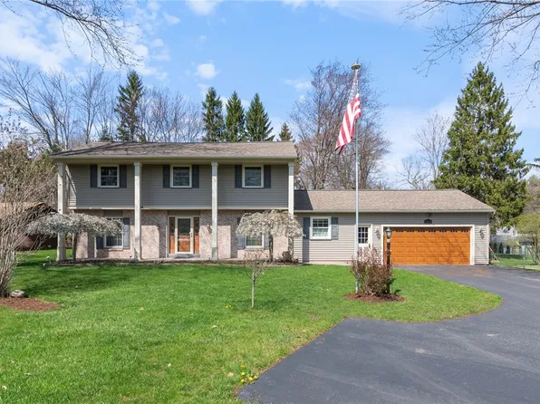 1212 Majestic Way, Webster, NY 14580