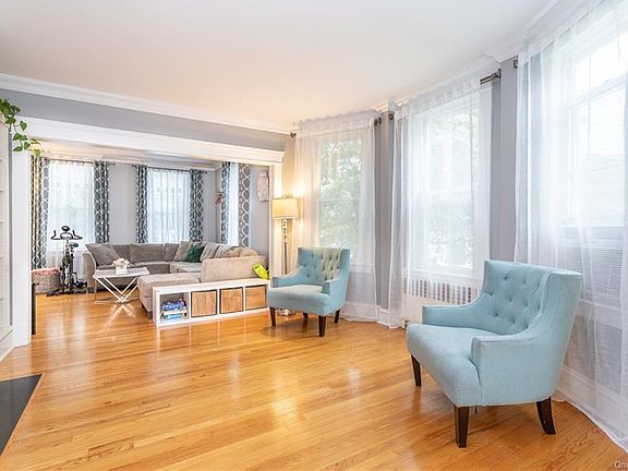 5th image of 40 Park Ave