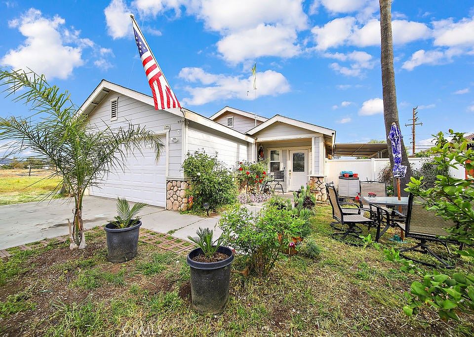 351 E 7th St, Perris, CA 92570 Zillow