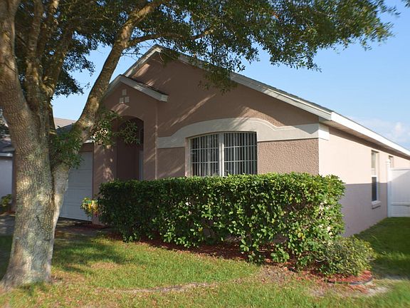 2nd image of 14208 Colonial Lakes Dr