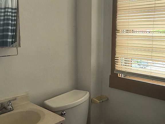 5th image of 264 S Winebiddle St APT 10
