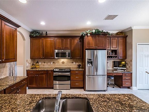 4th image of 29838 Cedar Waxwing Dr