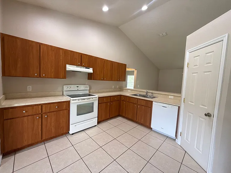 88 Dogwood Drive Loop — Photo 8