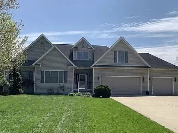 490 Adena Dr, The Plains, OH 45780