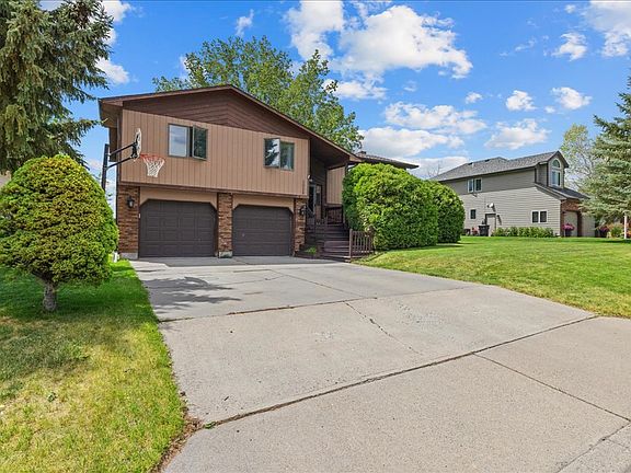 3rd image of 1328 Beartooth Dr