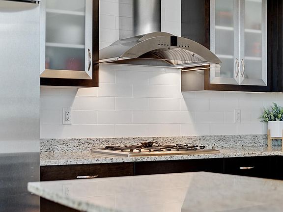 4th image of 740 Portland Ave #1416
