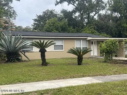 9206 Greenleaf Rd Photo 1