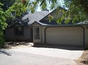 280 Daniels Dr photo 1
