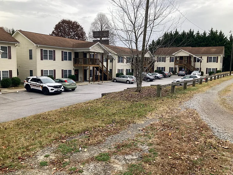 17 Delova Ln #2 — Photo 19
