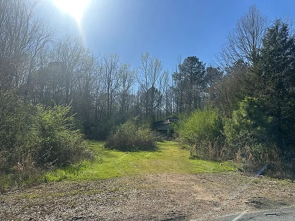 1st image of 543 Lee Bass Rd