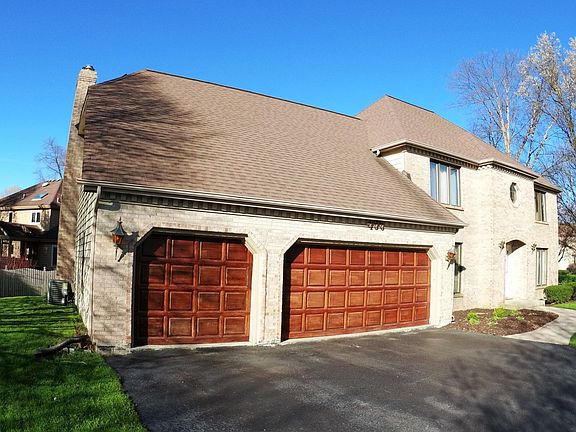 2nd image of 496 De Lasalle Ave