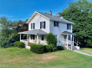 30 McAlpin Ave, Mahopac, NY 10541