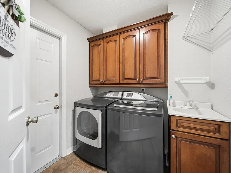 12501 Palomino Ct — Photo 32