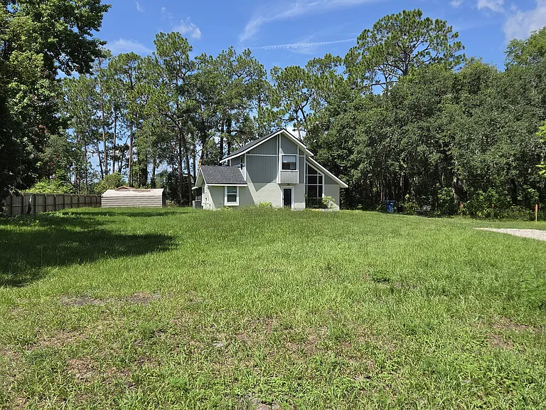 2449 E Lake Dr — Photo 29