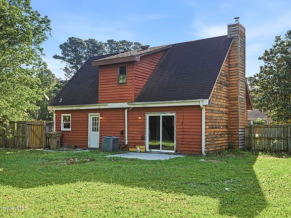 3rd image of 5100 Masonboro Loop Road