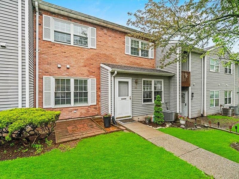 1st image of 34 Jimal Drive