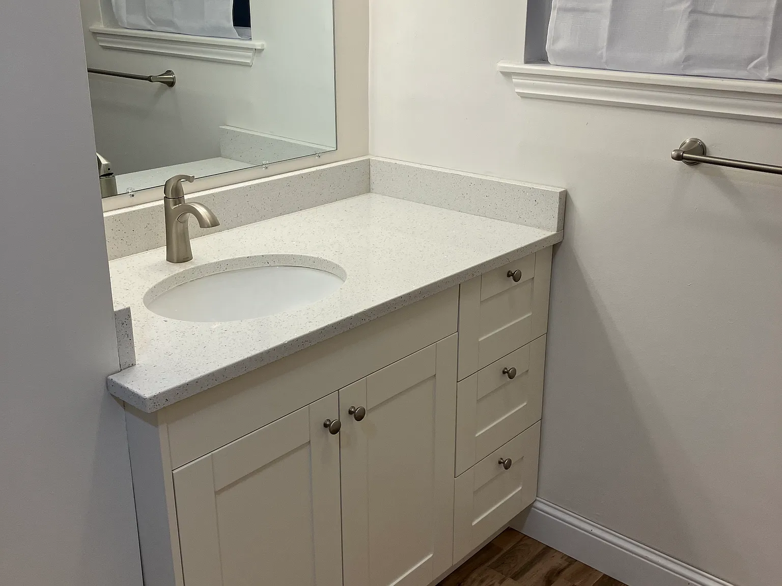 2 bed, 800 sqft, $1,175 — Photo 4