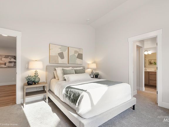 5th image of 901 W Roan Ridge Street 12/2