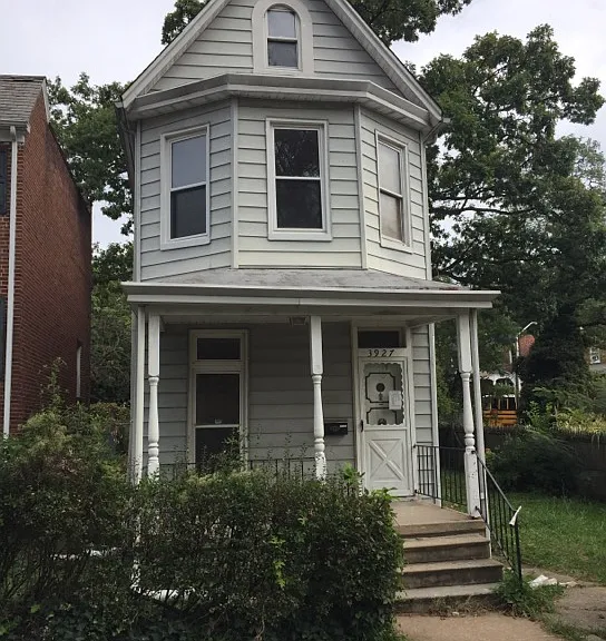 3927 Frisby St — Photo 1