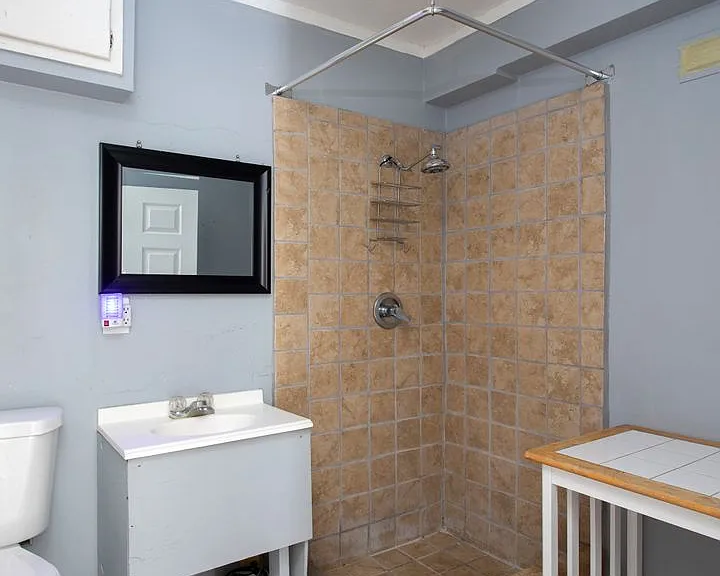 3430 Eagle Ave #1 — Photo 8