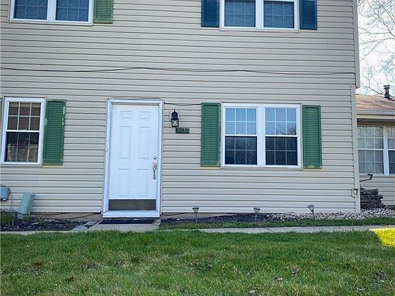 2nd image of 4435 Sandlewood Dr