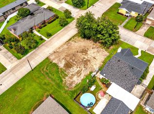557 Maple Ave, Houma, LA 70364