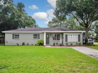 10230 N Oakleaf Ave, Tampa, FL 33612