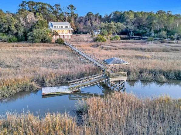 51 Coffin Point Road, St. Helena Island, SC 29920