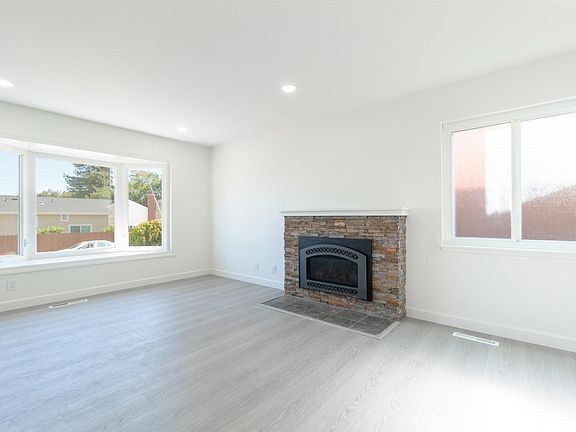 5th image of 3781 Cottage Ct