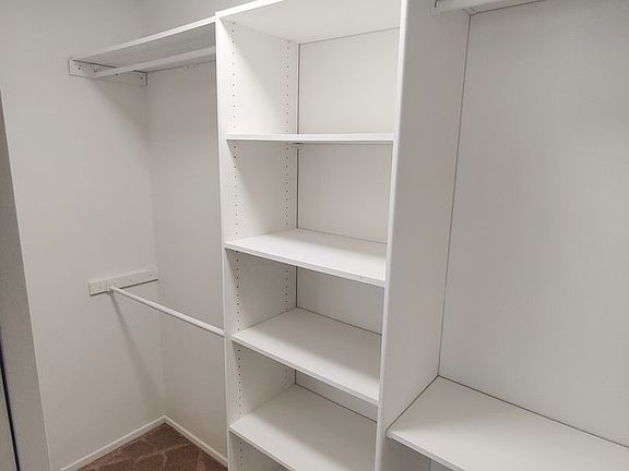 3rd image of 9841 White Oak Ave APT 207