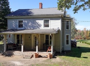 10533 Windham Parkman Rd, Garrettsville, OH 44231