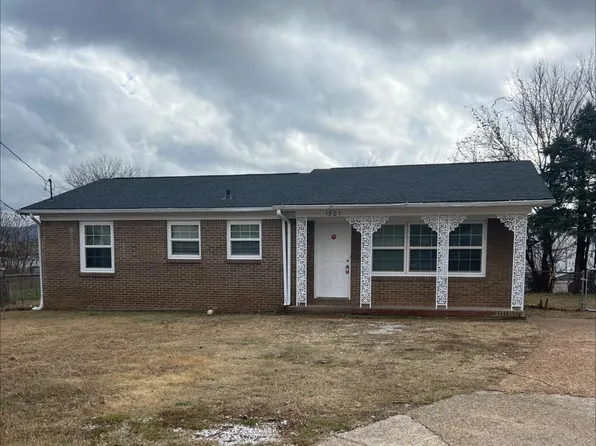 1801 Canterbury Cir NW, Huntsville, AL 35816
