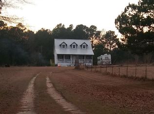 371 Center Hill Rd, Marshall, TX 75670