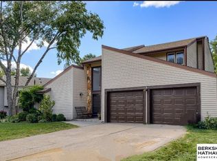 16546 Dorcas St, Omaha, NE 68130