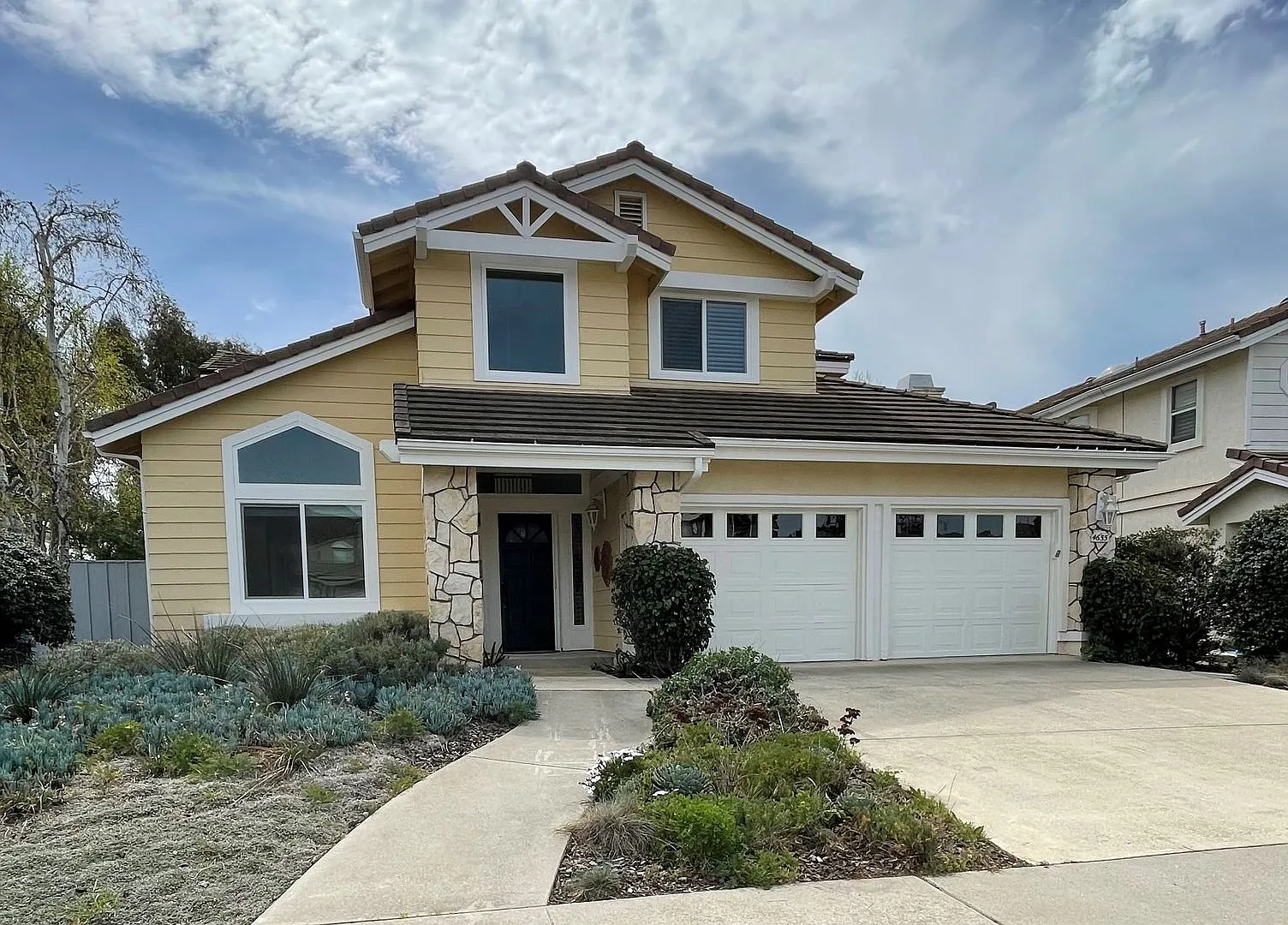 4 Bedroom, 3 Bathroom home with unbeatable views in SLO! — Photo 1