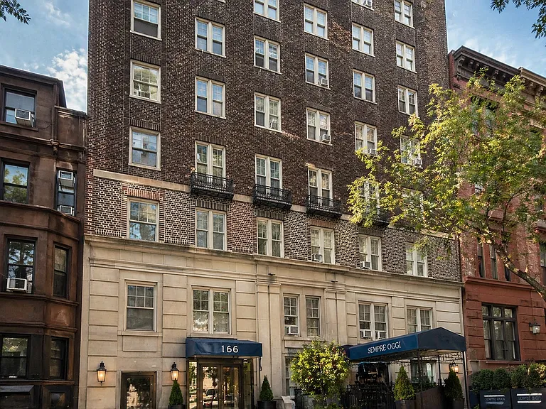 166 W 75th St #1209 — Photo 9