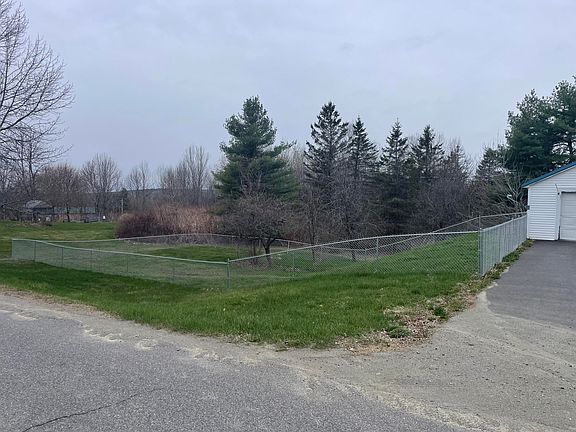 5th image of 186 Ellms Road