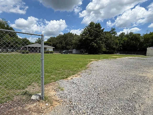 1020 South Santiago Drive - 58 — Photo 4